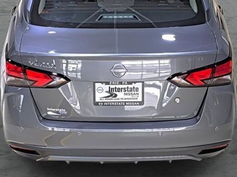 Used 2025 Nissan Versa S w/ Trunk Package FWD image 12