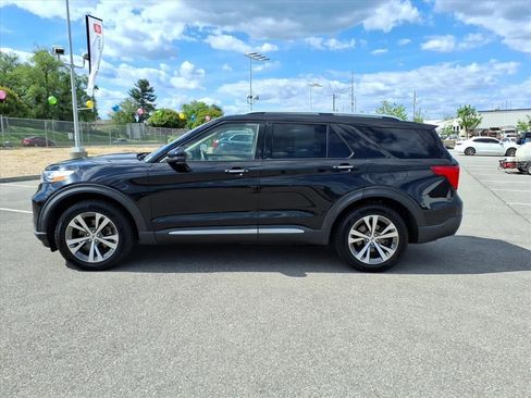 Used 2020 Ford Explorer Platinum w/ Premium Technology Package AWD/4WD image 8