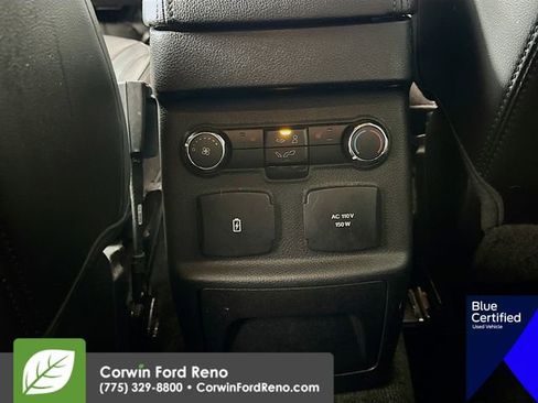 Used 2017 Ford Explorer Limited image 29