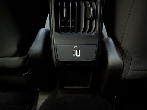 Used 2024 Dodge Hornet R/T w/ R/T Blacktop Package image 10