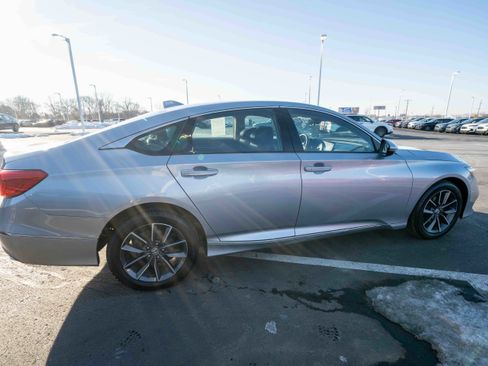Certified 2021 Honda Accord EX-L image 6