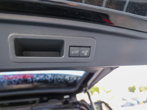 Certified 2025 Toyota 4Runner Limited RWD image 31