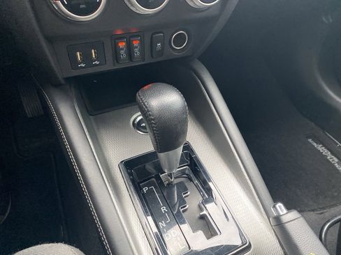 Used 2020 Mitsubishi Outlander Sport SE AWD/4WD image 23
