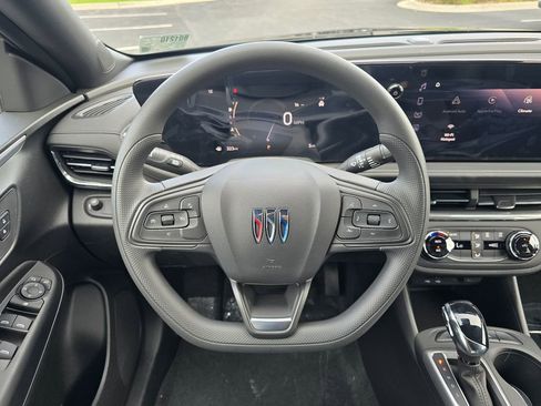 New 2026 Buick Envista Preferred FWD image 25
