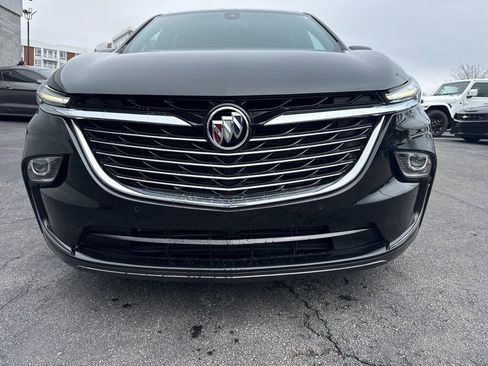 Used 2023 Buick Enclave Essence w/ Experience Buick Package image 5