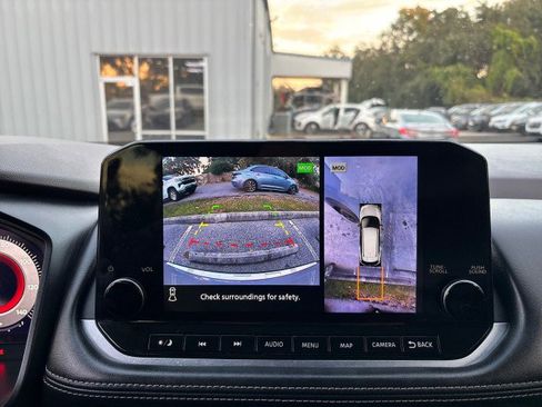 Used 2023 Nissan Rogue Platinum image 22