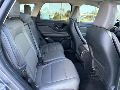 Certified 2023 Lincoln Corsair FWD w/ Equipment Group 101A image 24