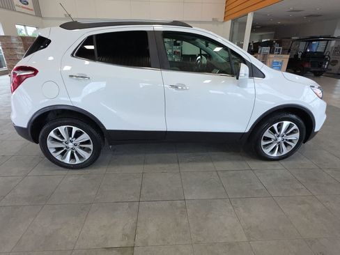 Used 2018 Buick Encore Preferred AWD/4WD image 6