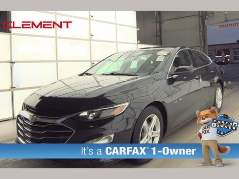 Used 2023 Chevrolet Malibu LT image 1