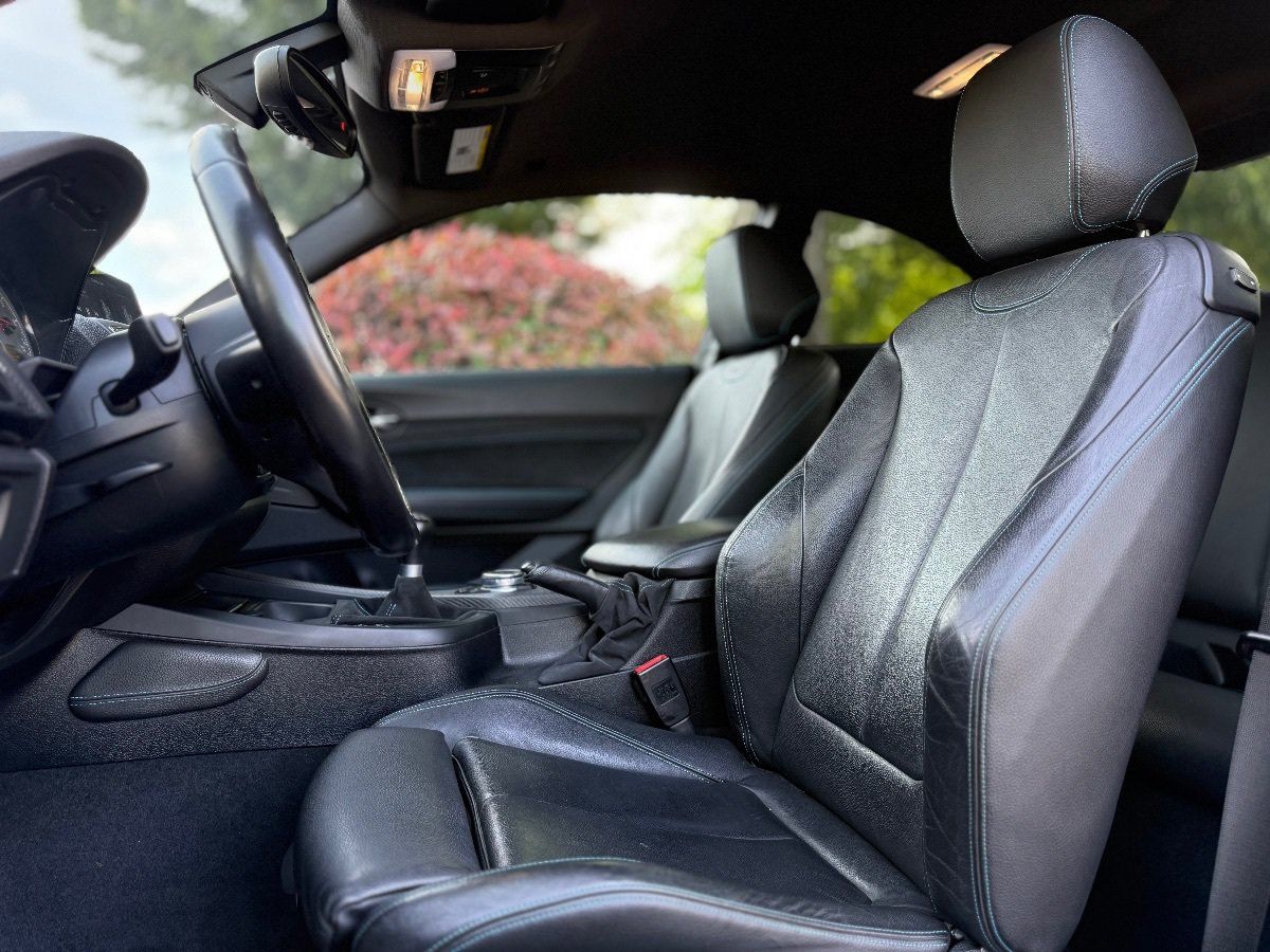 Used 2017 BMW M2 RWD image 13