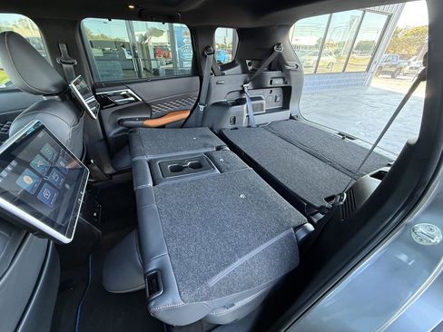 Used 2023 Mitsubishi Outlander SEL 40th Anniversary image 52