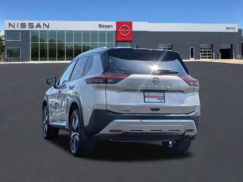 Certified 2023 Nissan Rogue Platinum w/ Platinum Premium Package AWD/4WD image 5