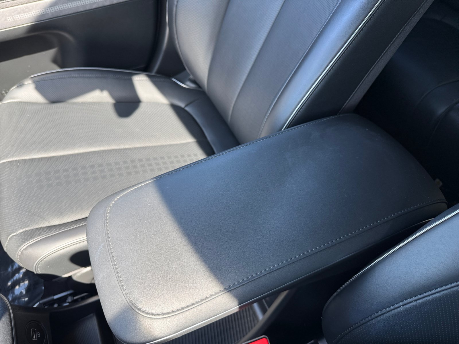 Used 2024 Hyundai Ioniq 5 Limited AWD/4WD image 14