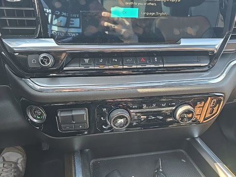 Used 2024 Chevrolet Silverado 2500 High Country image 22