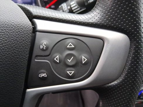 Used 2022 GMC Terrain SLE w/ Driver Convenience Package image 15