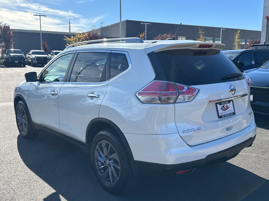 Used 2016 Nissan Rogue SL w/ SL Premium Package AWD/4WD image 3