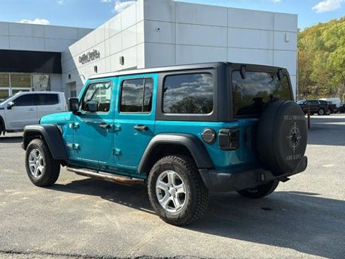 Used 2019 Jeep Wrangler Unlimited Sport S AWD/4WD image 11
