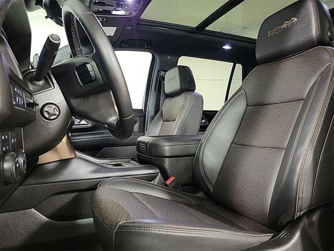 Used 2024 Chevrolet Tahoe High Country w/ Premium Package 2 image 12