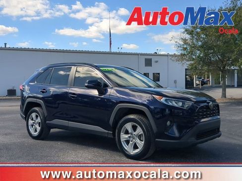 Used 2020 Toyota RAV4 XLE image 1