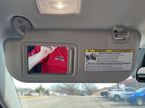 Used 2025 Toyota RAV4 XLE w/ Convenience Package image 77