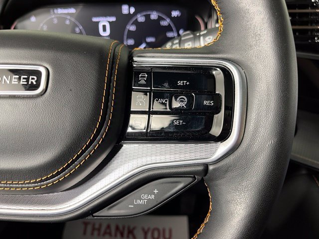 Used 2023 Jeep Grand Wagoneer L Series III w/ Rear Seat Video Group 1 AWD/4WD image 15