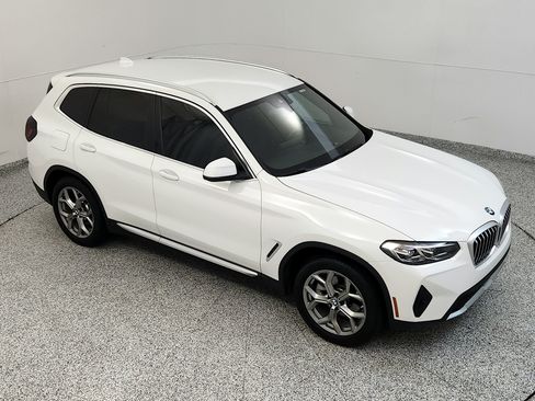 Used 2024 BMW X3 xDrive30i AWD/4WD image 13