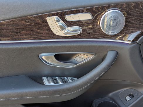 Used 2021 Mercedes-Benz E 350 Sedan image 13