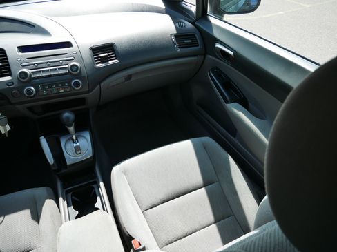 Used 2010 Honda Civic LX image 11