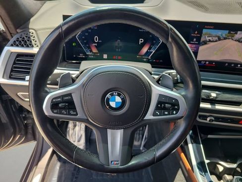 Used 2024 BMW X7 xDrive40i w/ M Sport Package AWD/4WD image 24