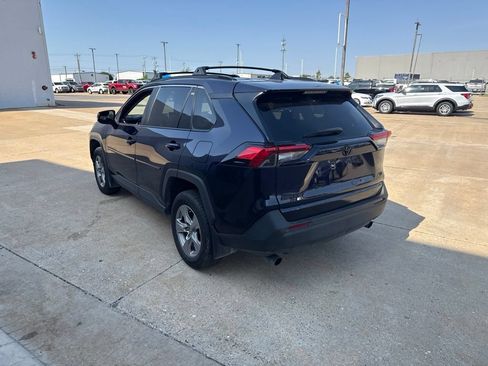 Used 2025 Toyota RAV4 XLE w/ Convenience Package FWD image 5