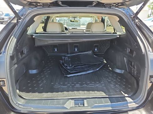 Used 2020 Subaru Outback Limited AWD/4WD image 29