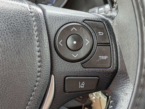 Used 2017 Toyota Corolla iM w/ All-Weather Mat Package FWD image 33