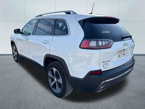 Used 2019 Jeep Cherokee Limited AWD/4WD image 2