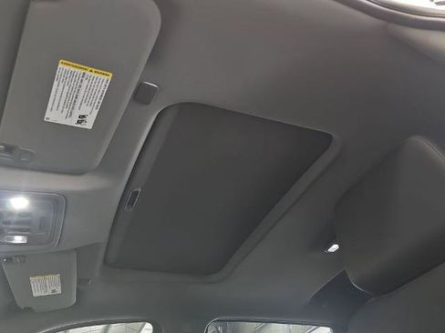 Used 2019 GMC Sierra 1500 SLT w/ SLT Premium Plus Package AWD/4WD image 28