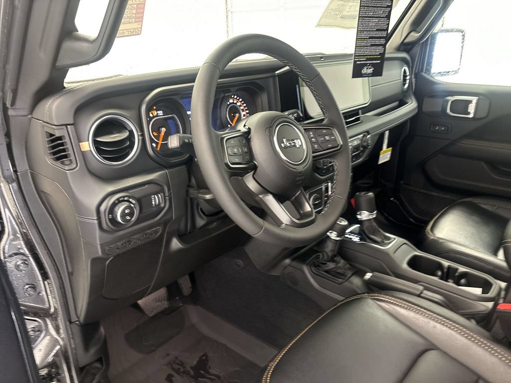 New 2026 Jeep Gladiator Sport AWD/4WD image 10