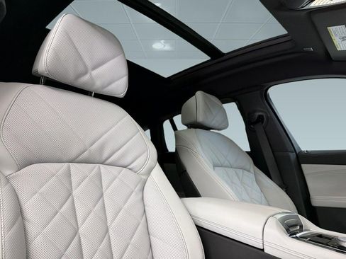 New 2026 BMW X6 xDrive40i w/ Climate Comfort Package AWD/4WD image 14