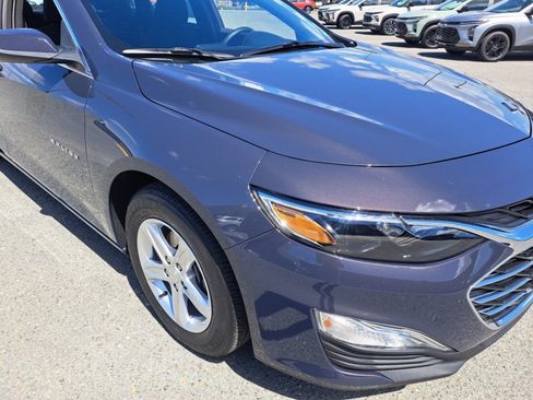 Used 2025 Chevrolet Malibu LS FWD image 16
