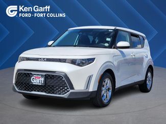 Used 2023 Kia Soul S FWD video 1