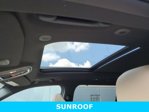 New 2025 Jeep Grand Cherokee L Limited w/ Luxury Tech Group II image 22