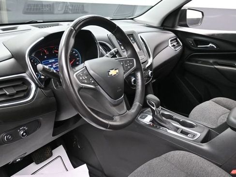 Used 2022 Chevrolet Equinox LT AWD/4WD image 14