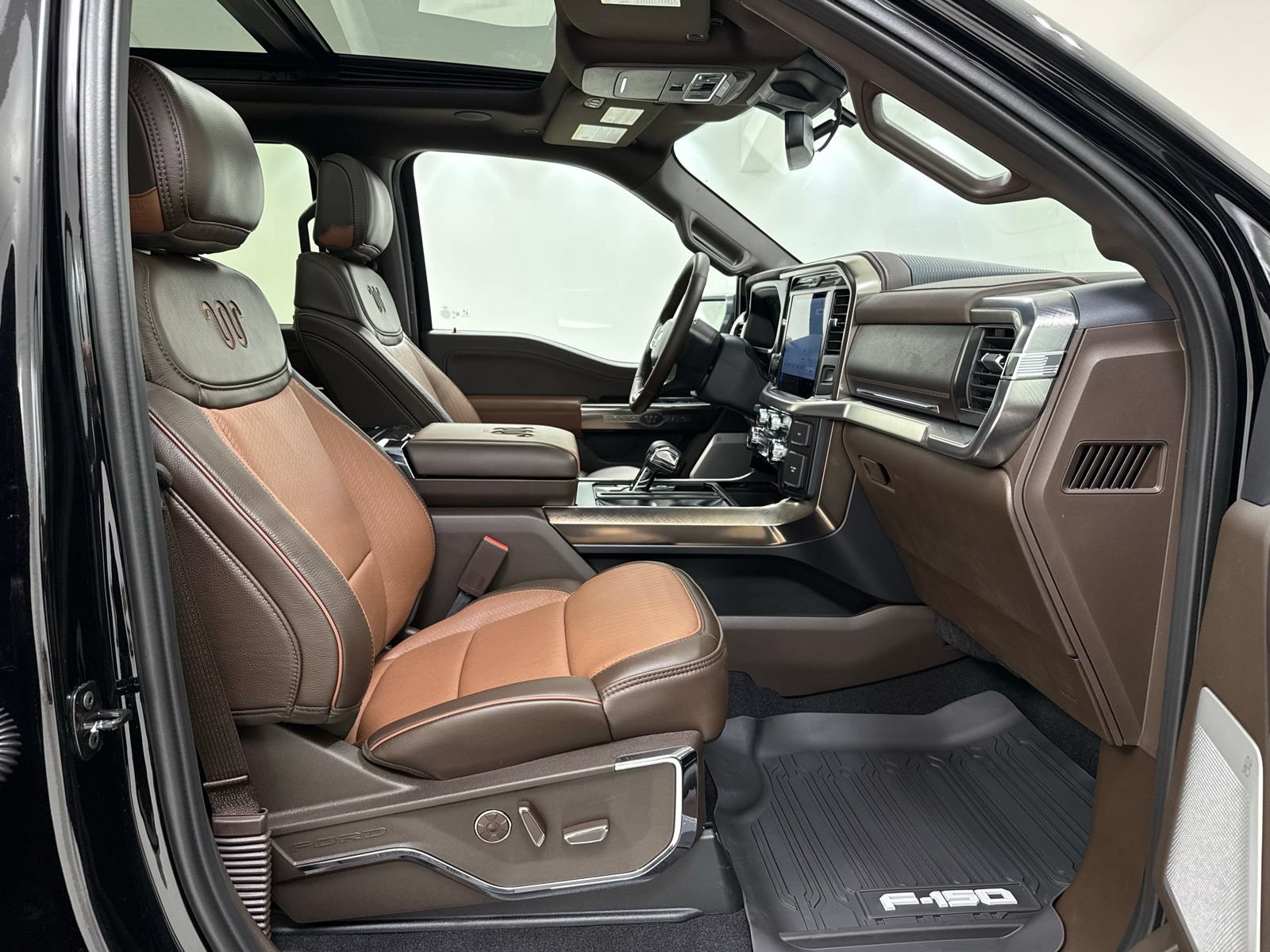 New 2026 Ford F150 King Ranch w/ Equipment Group 601A High AWD/4WD image 35
