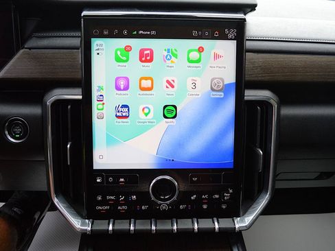 Used 2024 GMC Acadia Denali w/ Super Cruise Package AWD/4WD image 30