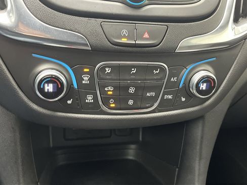 Certified 2023 Chevrolet Equinox LT image 21