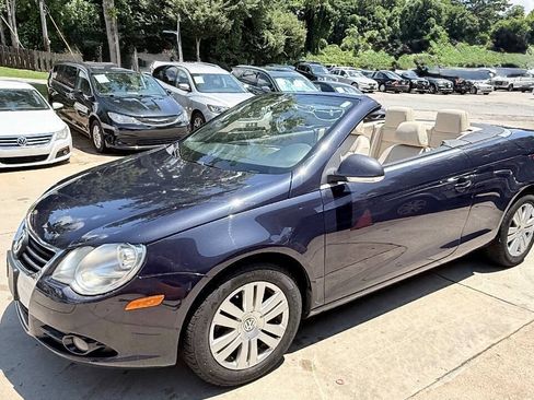 Used 2008 Volkswagen Eos Komfort FWD image 5