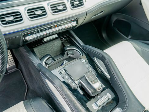 Used 2023 Mercedes-Benz GLE 580 4MATIC image 65