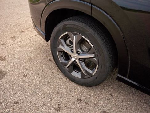 Used 2024 Honda HR-V EX-L image 10