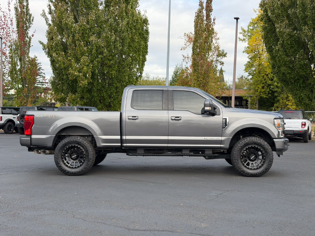 Used 2022 Ford F250 Lariat w/ Lariat Ultimate Package AWD/4WD image 2