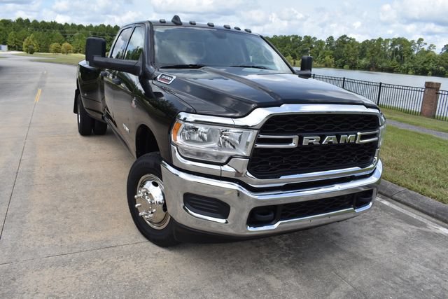 Used 2020 RAM 3500 Tradesman AWD/4WD image 2