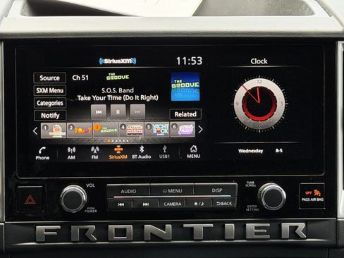 Used 2025 Nissan Frontier SV w/ SV Convenience Package AWD/4WD image 9