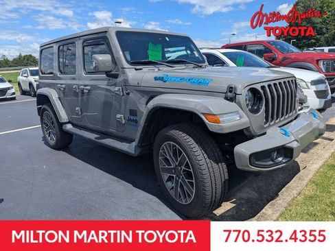 Used 2022 Jeep Wrangler Unlimited Sahara AWD/4WD image 1